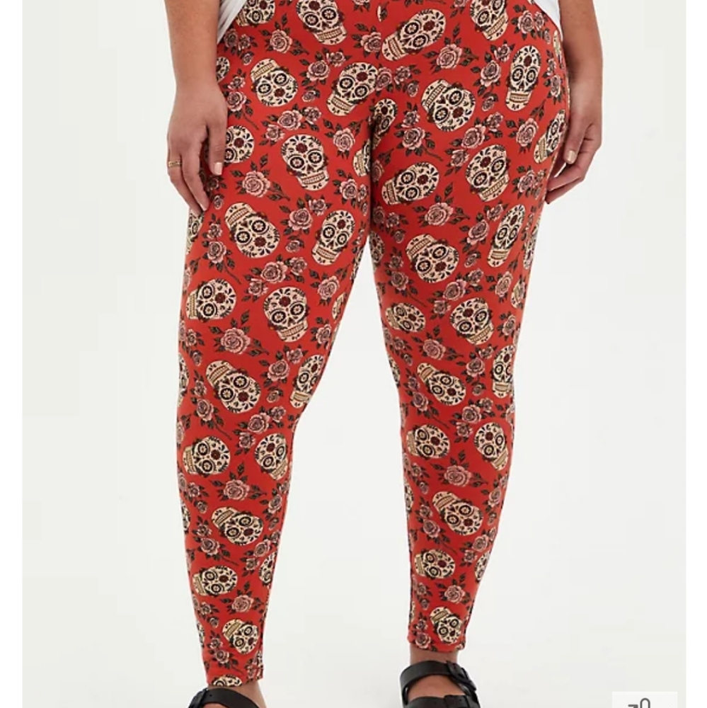 Torrid skull leggings